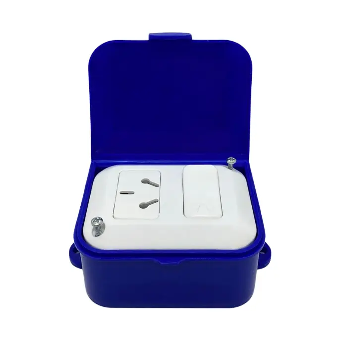 Linea exterior capsulada 1 toma 1 interruptor color azul Taad (LC-70903)